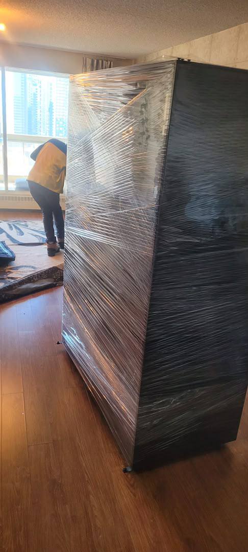 Moving crew